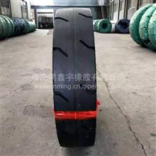 工程机械的无声推力 解析1200-24光面轮胎与L5s花纹轮胎的工业魅力
